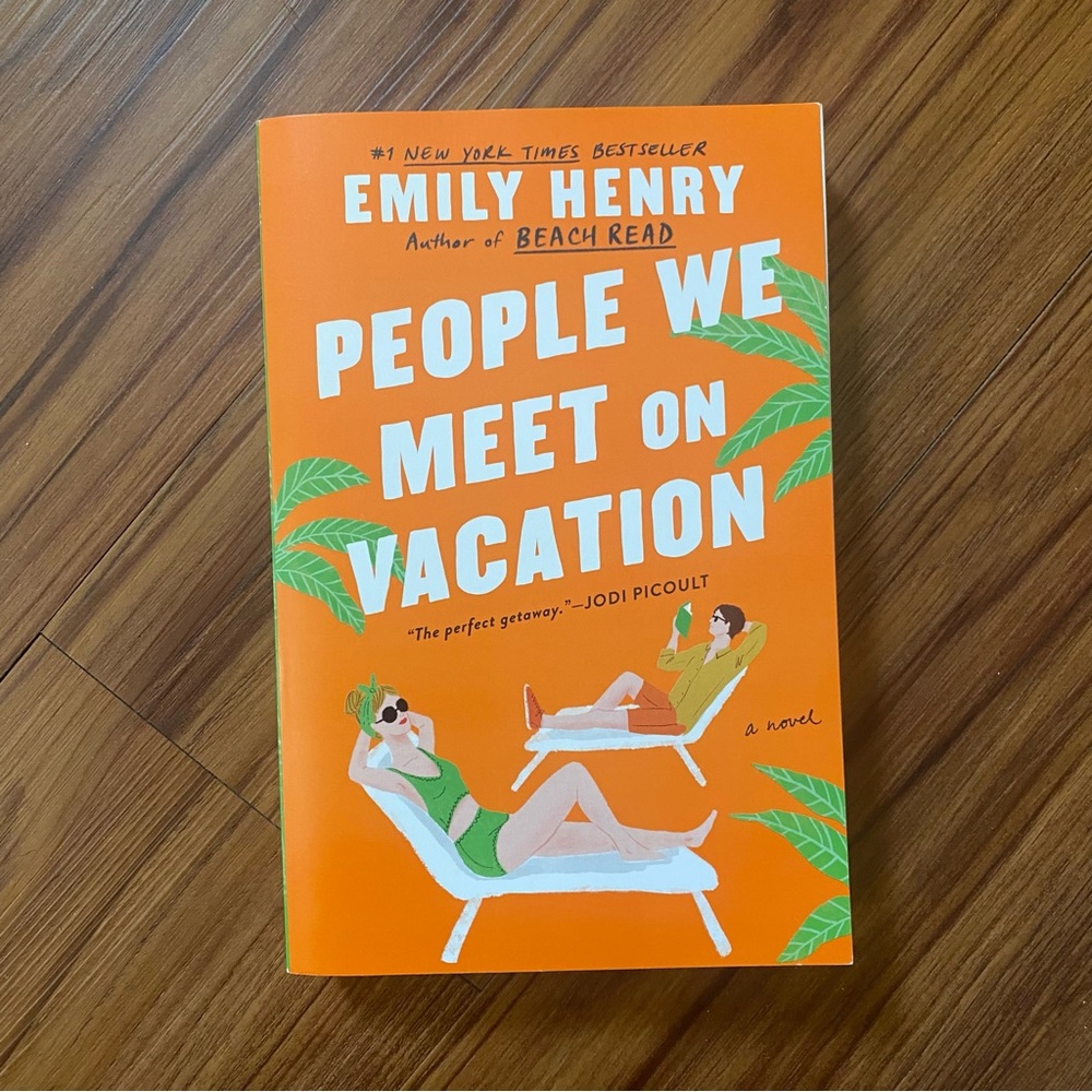 People We Meet on Vacation by Emily Henry (Paperback)
